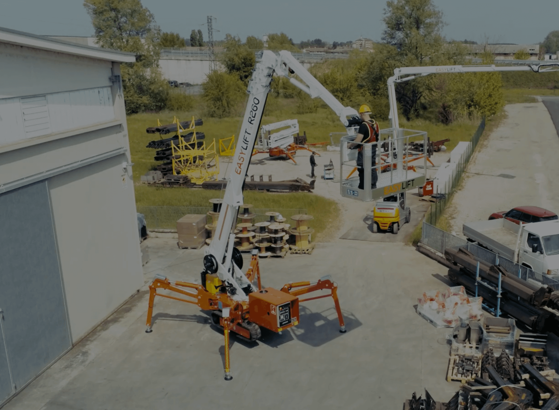 R260 in action - mob