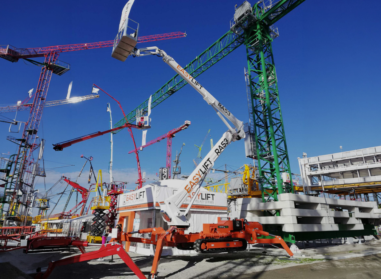 RA53 in action - mob